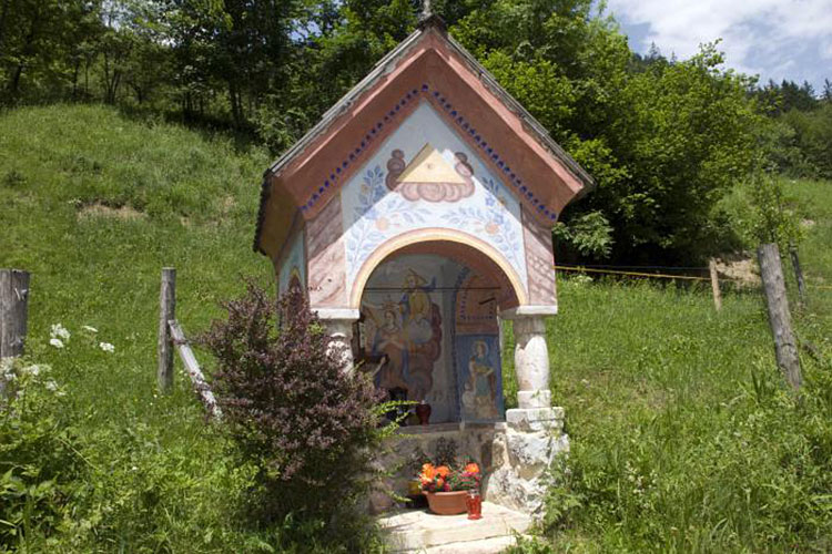 Podbrežnik shrine